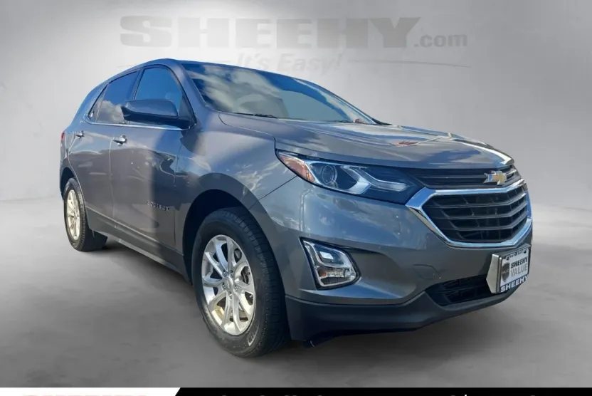 2018 Chevrolet Equinox LT photo 1