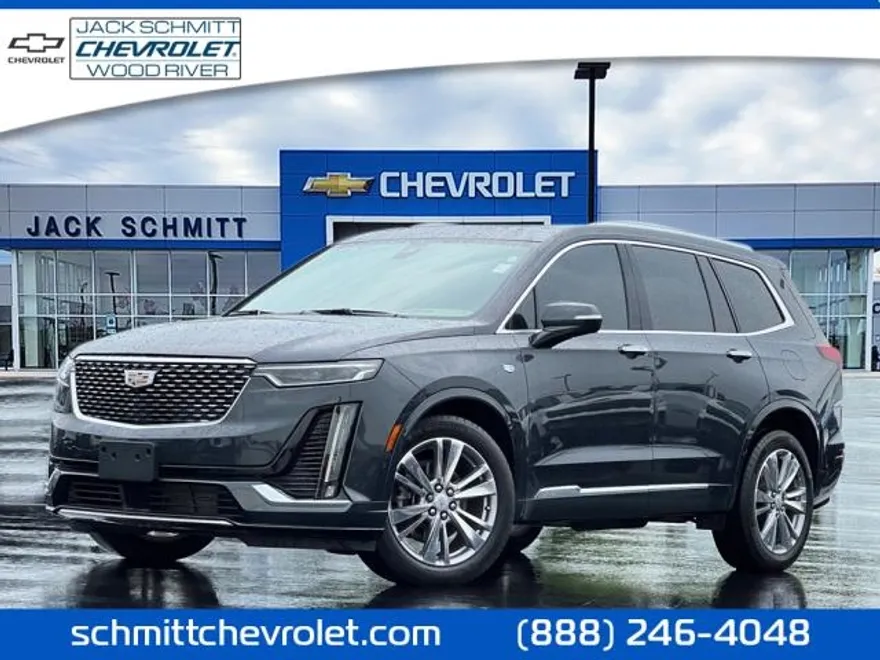 2023 Cadillac XT4 Premium Luxury photo 1