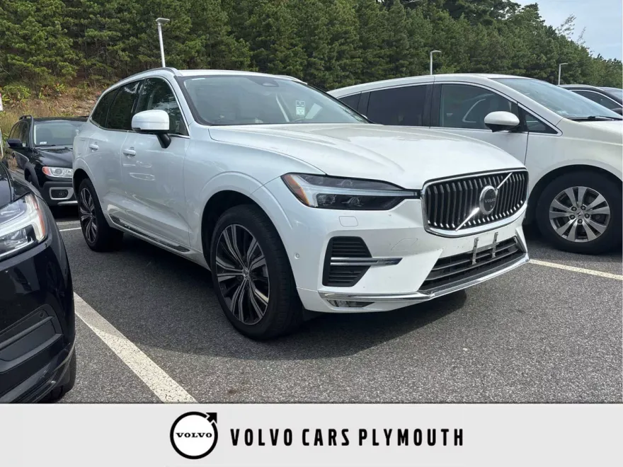 2023 Volvo XC60 B5 Plus photo 1