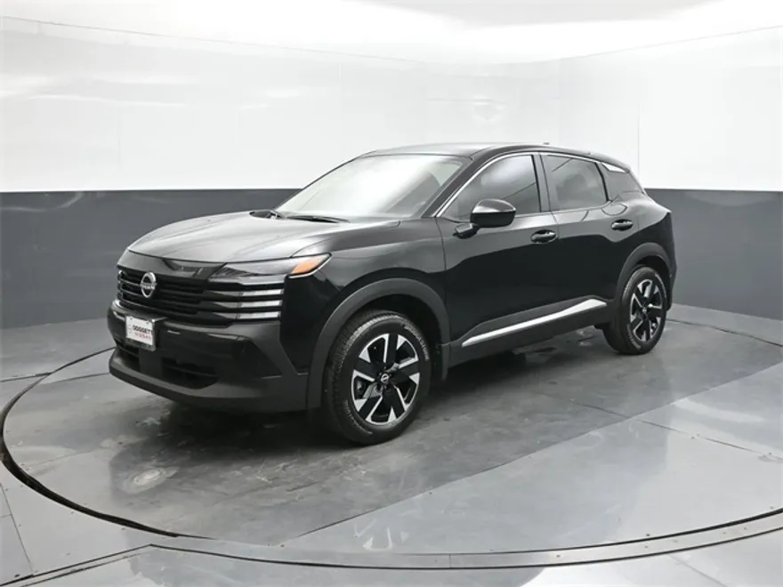 2025 Nissan Kicks SV photo 1