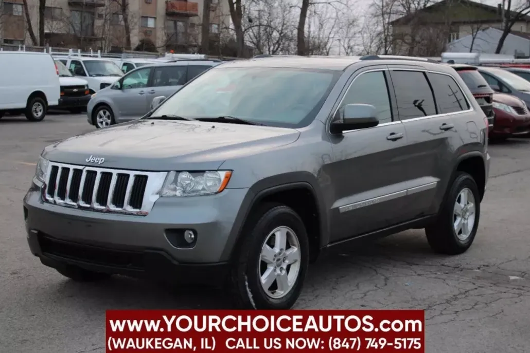 2012 Jeep Grand Cherokee Laredo photo 1