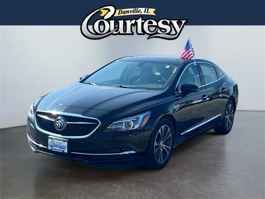 2019 Buick LaCrosse Essence photo 1