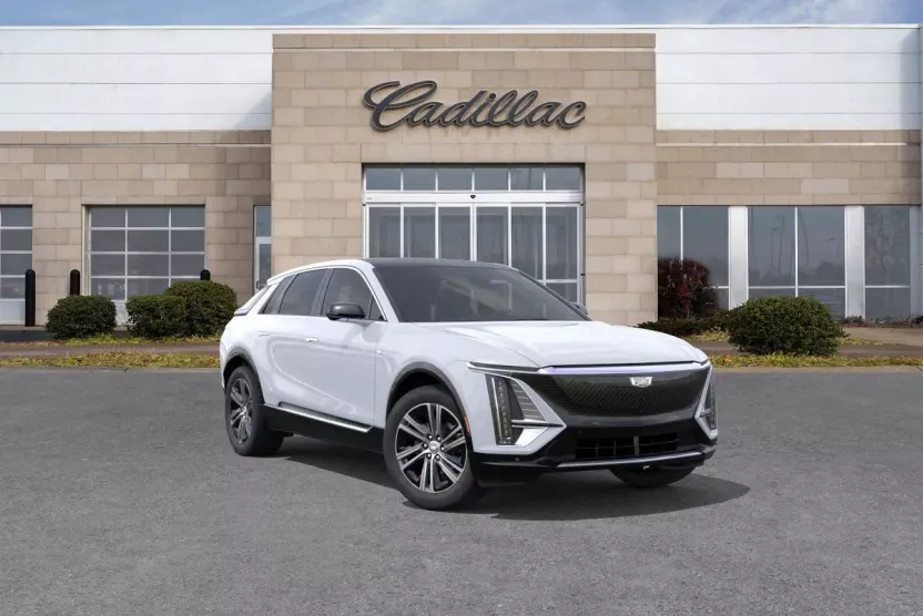 2026 Cadillac Lyriq Luxury photo 1