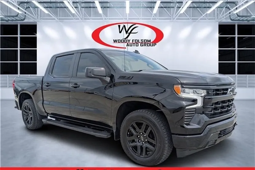 2024 Chevrolet Silverado 1500 RST photo 1