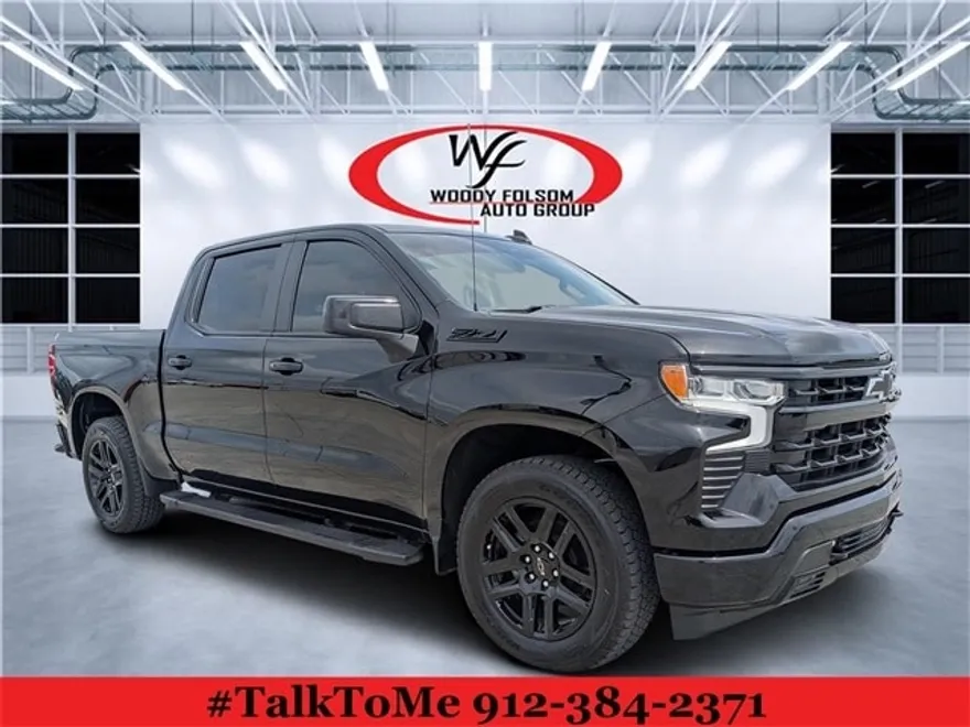 2024 Chevrolet Silverado 1500 RST photo 1