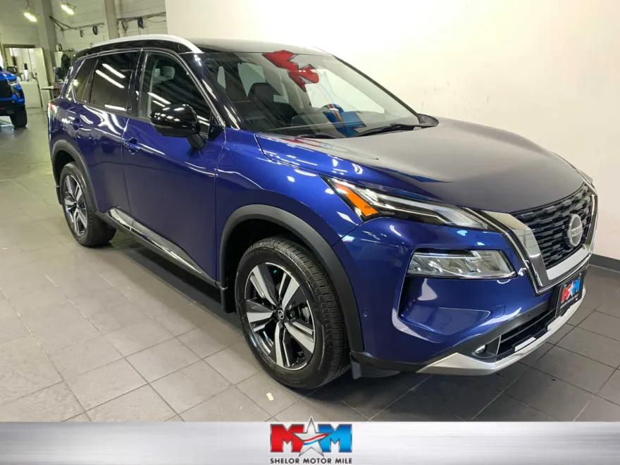 2021 Nissan Rogue Platinum photo 1