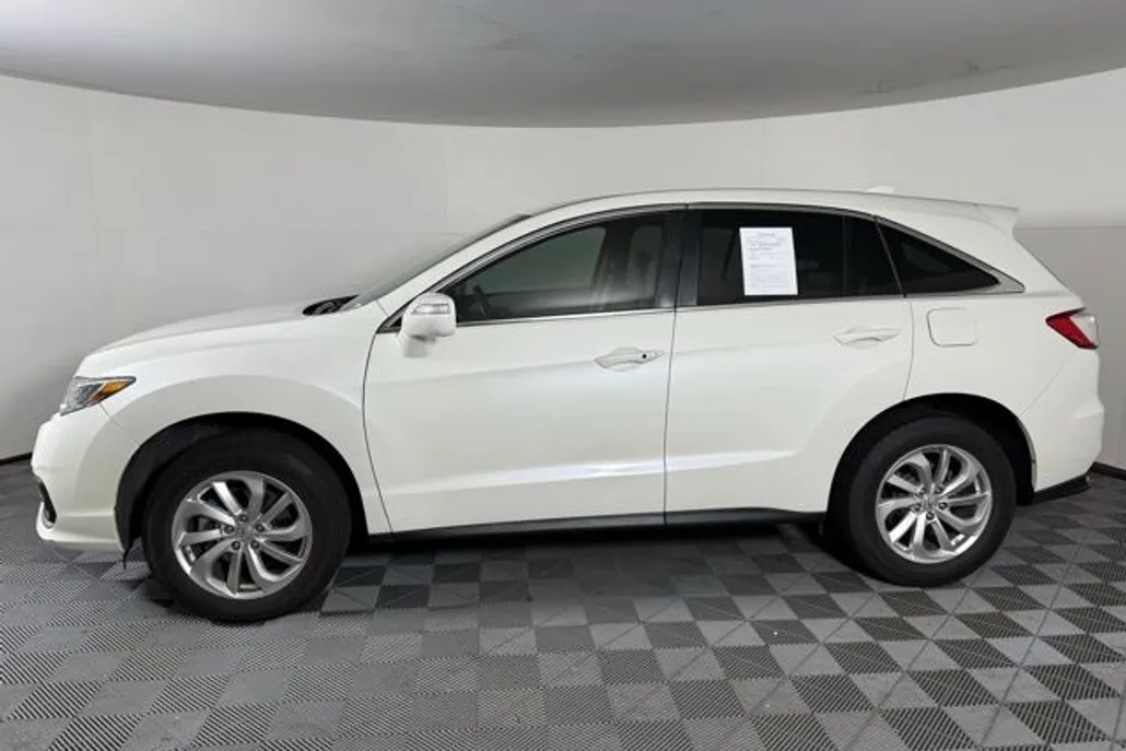 2016 Acura RDX Base photo 1