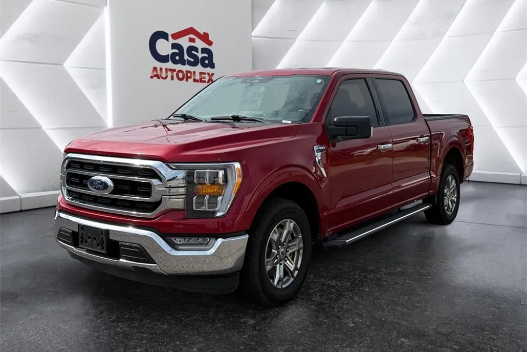 2022 Ford F-150 XLT photo 1
