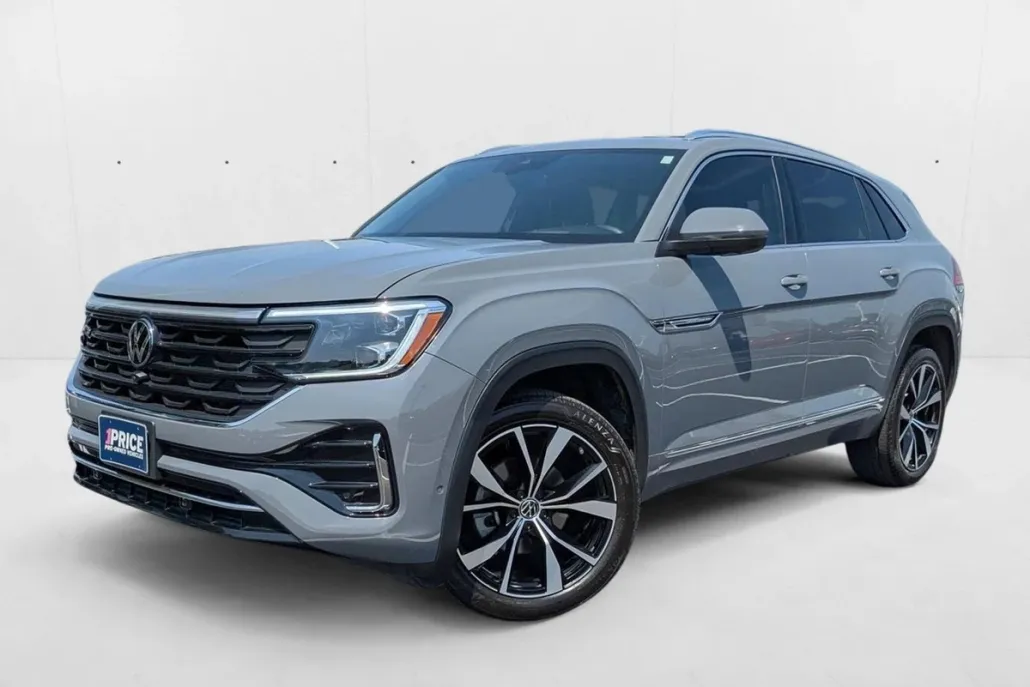 2024 Volkswagen Atlas Cross Sport SEL Premium R-Line photo 1