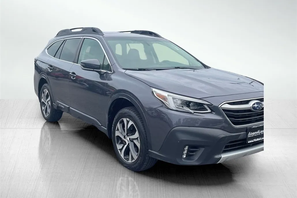 2020 Subaru Outback Limited photo 1