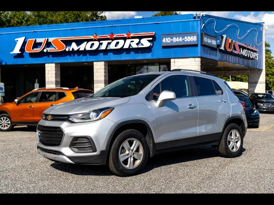 2020 Chevrolet Trax LT photo 1