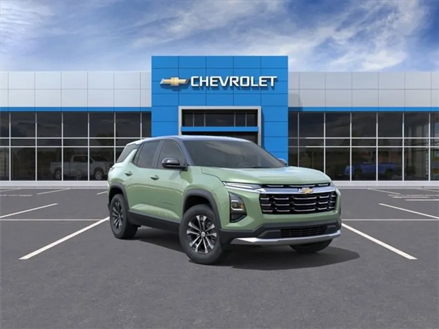 2026 Chevrolet Equinox LT photo 1