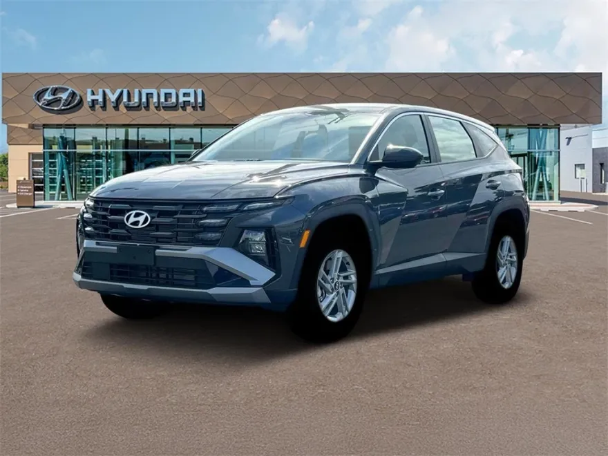 2025 Hyundai Tucson SE photo 1