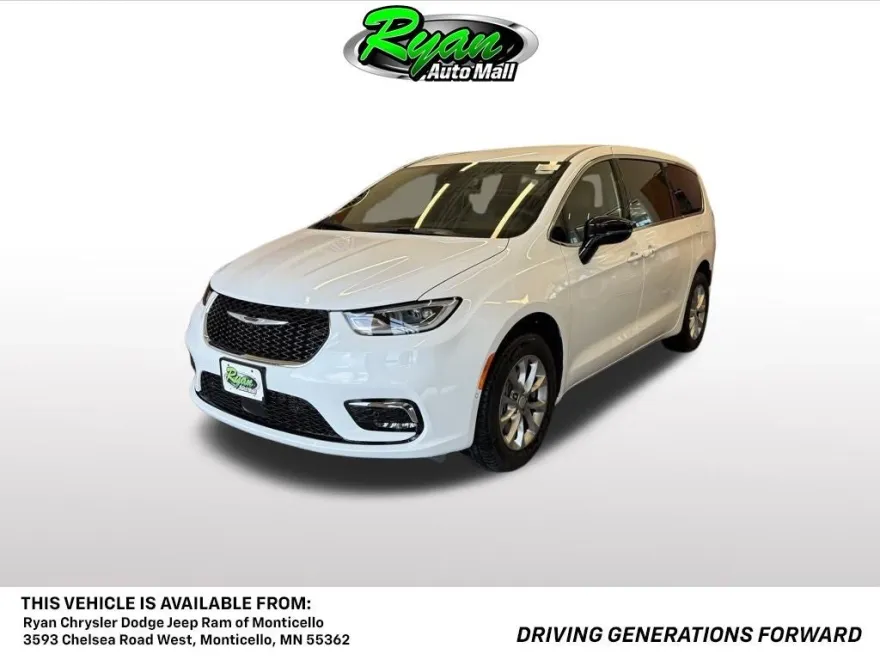 2026 Chrysler Pacifica photo 1