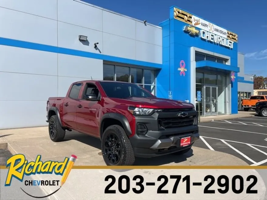 2026 Chevrolet Colorado Trail Boss photo 1