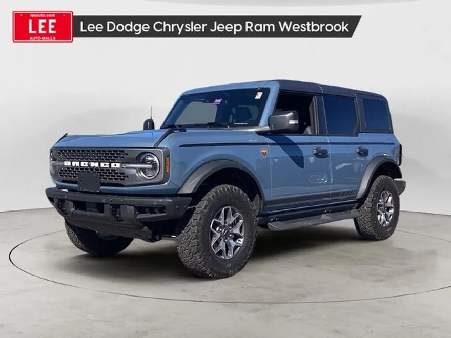 2024 Ford Bronco Badlands photo 1