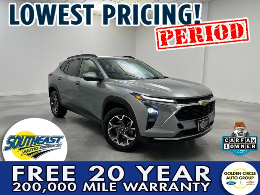 2024 Chevrolet Trax LT photo 1