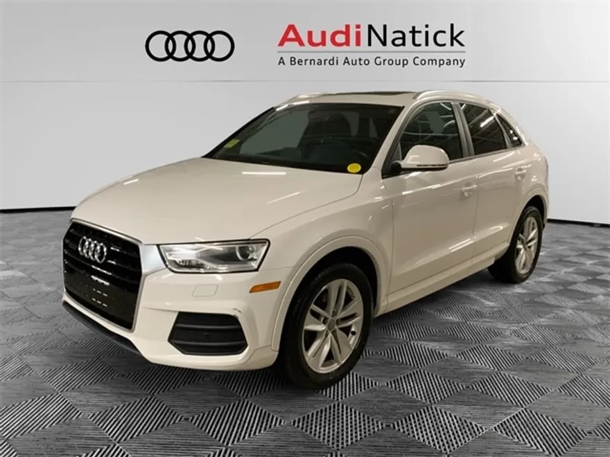 2017 Audi Q3 Premium photo 1
