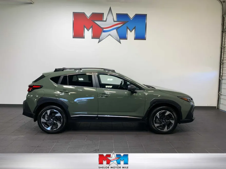 2024 Subaru Crosstrek Limited photo 1
