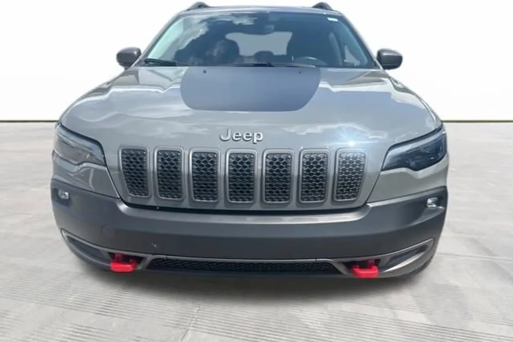 2019 Jeep Cherokee Trailhawk photo 1
