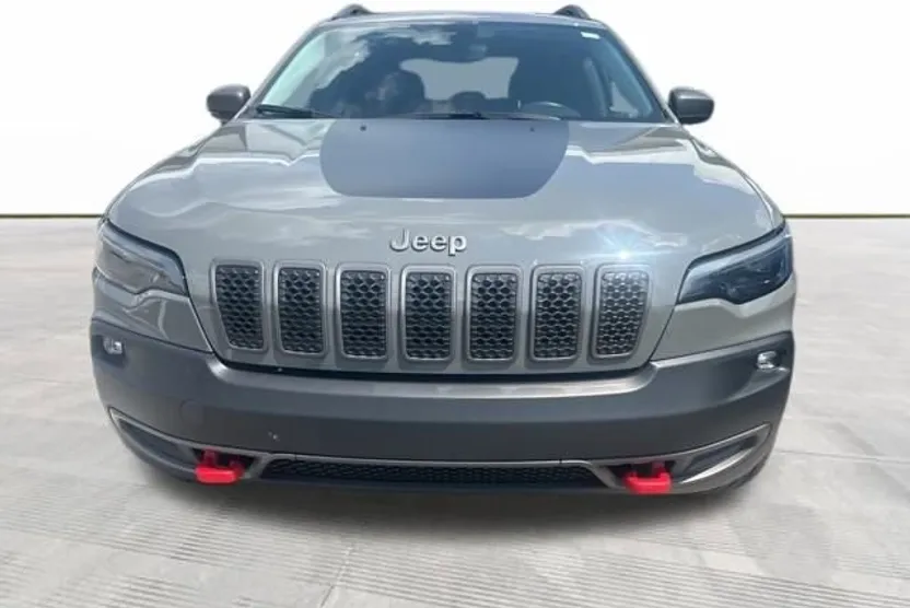 2019 Jeep Cherokee Trailhawk photo 1