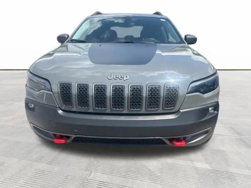 2019 Jeep Cherokee Trailhawk photo 1