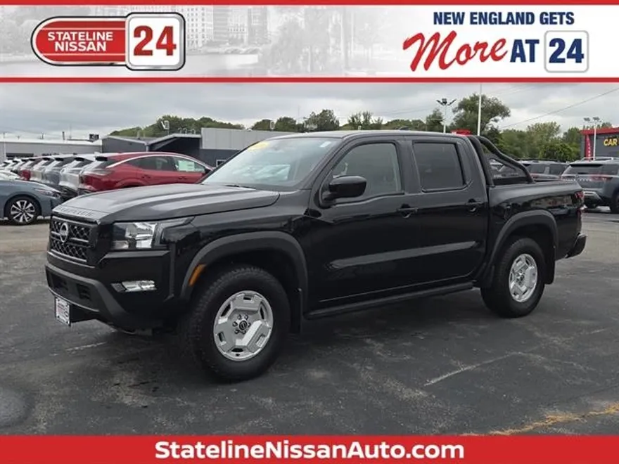 2024 Nissan Frontier Crew Cab SV photo 1