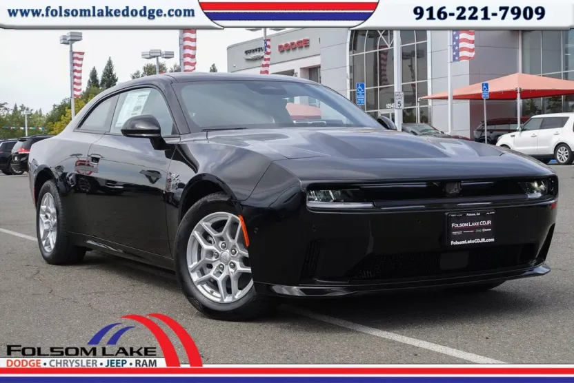 2025 Dodge Charger R/T photo 1