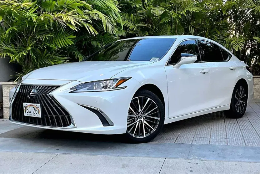 2024 Lexus ES 300h Base photo 1
