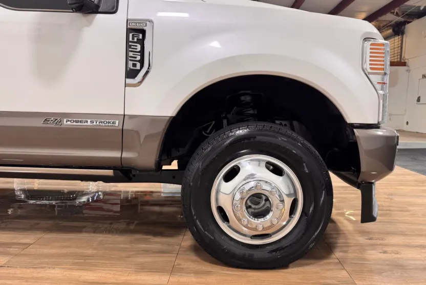 2020 Ford F-350 photo 1