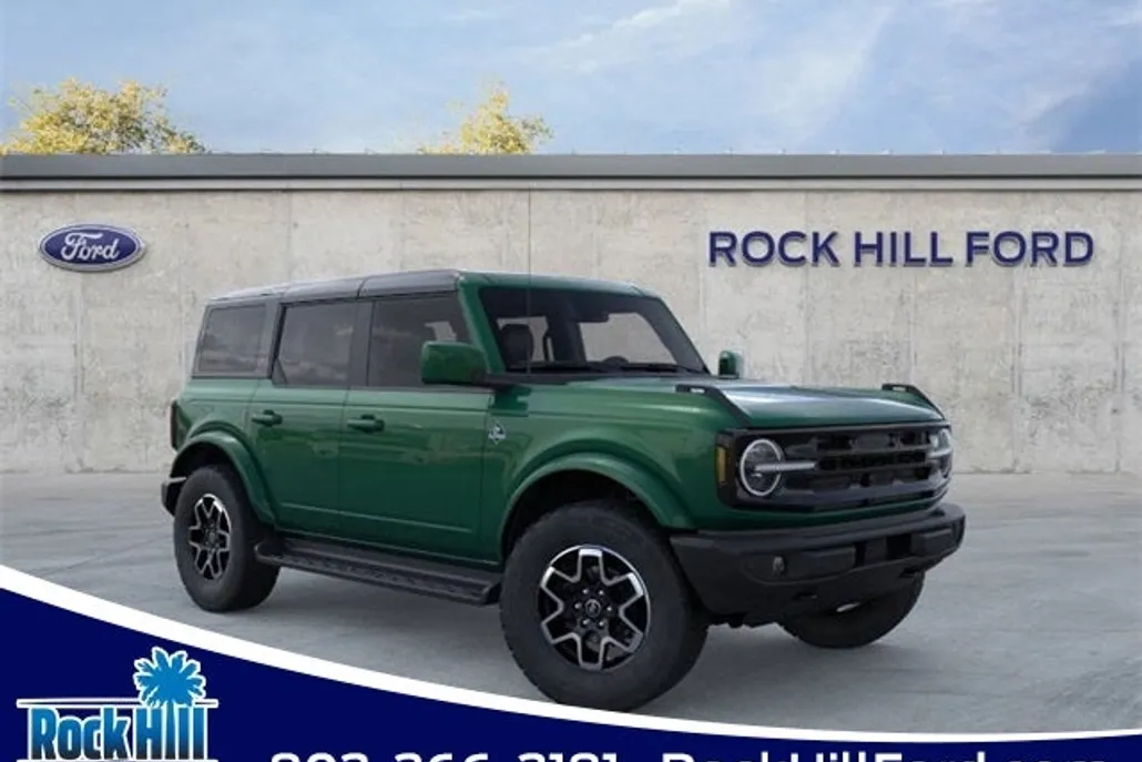 2025 Ford Bronco Outer Banks photo 1