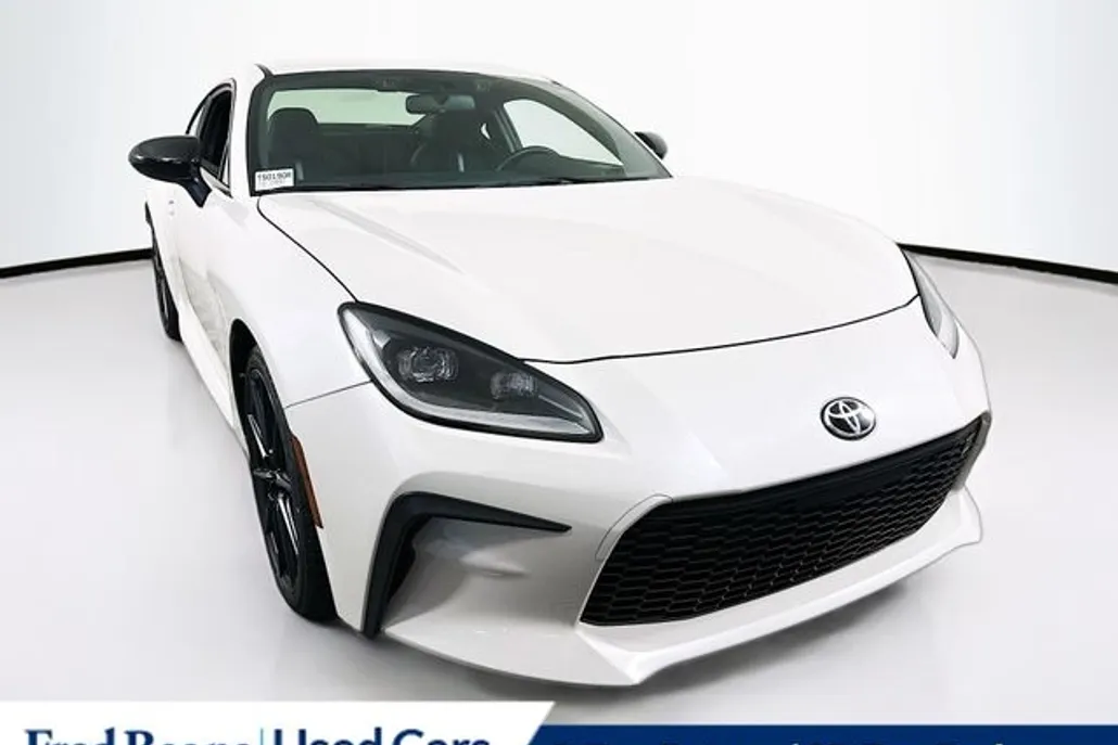 2022 Toyota GR86 Premium photo 1