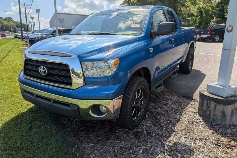 2008 Toyota Tundra SR5 Double Cab photo 1