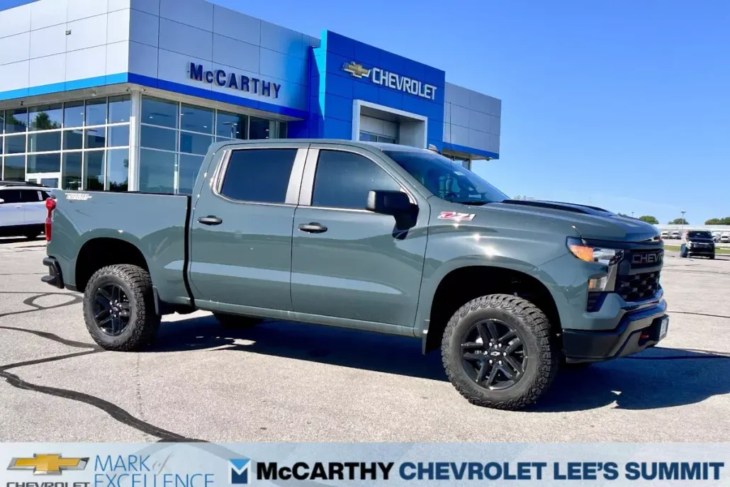 2025 Chevrolet Silverado 1500 Custom Trail Boss photo 1