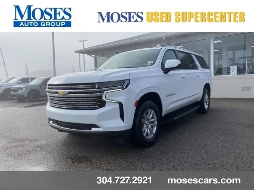 2021 Chevrolet Suburban LT photo 1