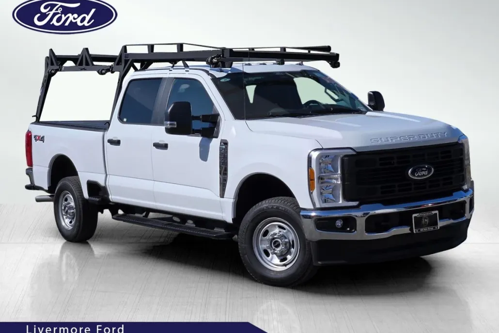 2024 Ford F-250 photo 1