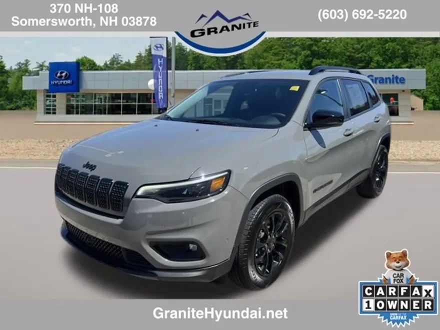 2023 Jeep Cherokee Altitude Lux photo 1