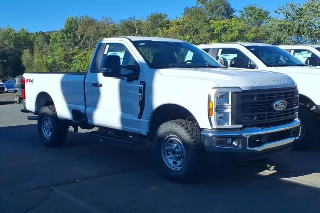 2026 Ford F-250 photo 1