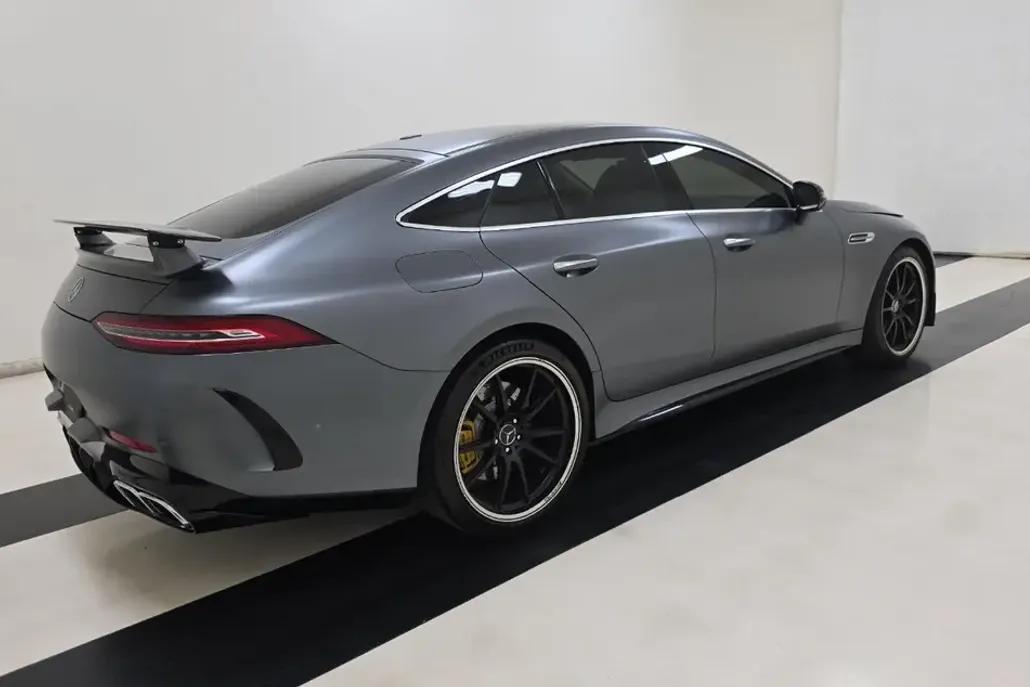 2020 Mercedes Benz AMG GT 63 S photo 1