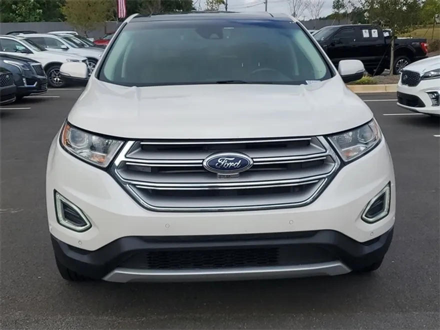 2018 Ford Edge Titanium photo 1