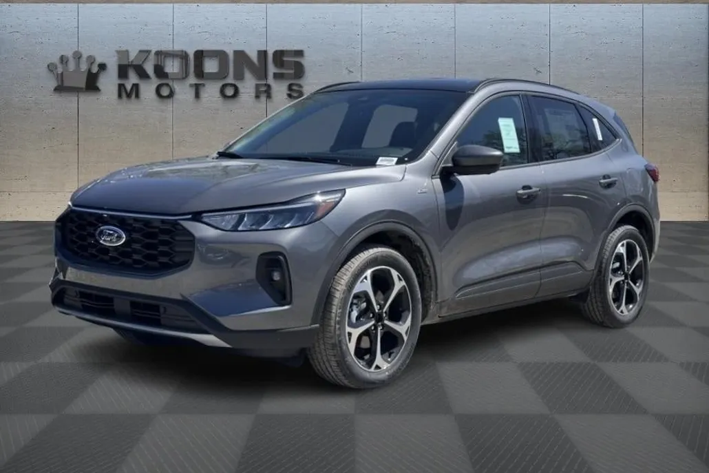 2025 Ford Escape Hybrid ST-Line Select photo 1