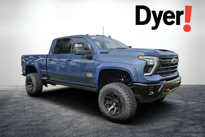 2025 Chevrolet Silverado 2500HD LTZ photo 1