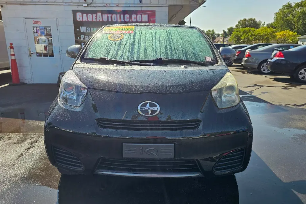 2013 Scion iQ photo 1