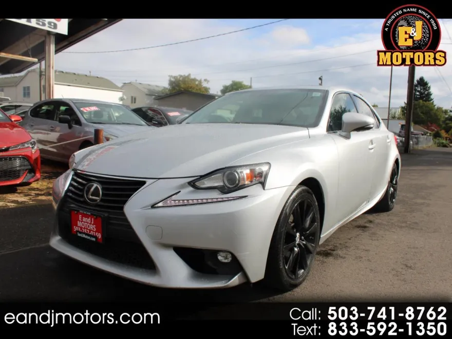 2015 Lexus IS 250 photo 1