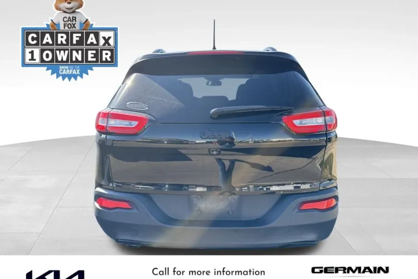 2018 Jeep Cherokee Latitude photo 1