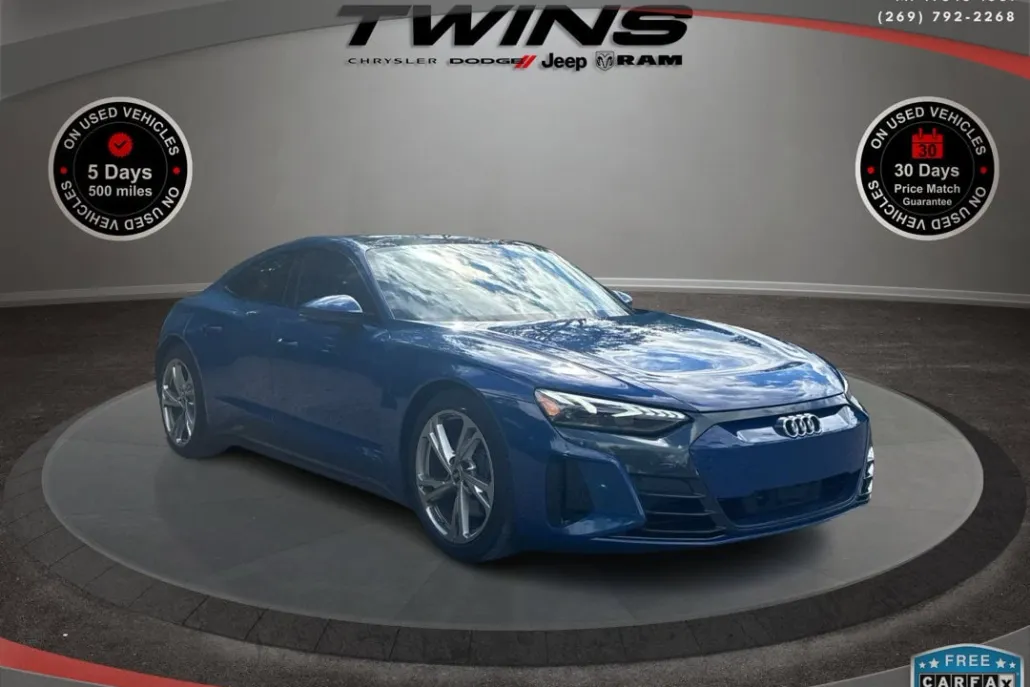 2024 Audi e-tron GT Premium Plus photo 1