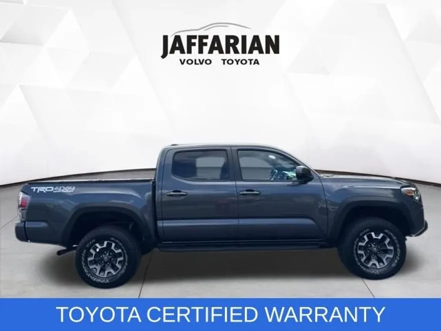 2020 Toyota Tacoma TRD Off-Road photo 1