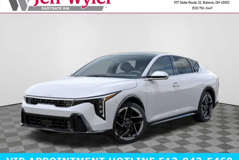 2025 Kia K4 GT-Line photo 1