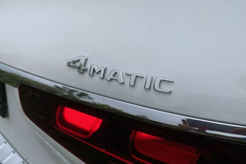 2026 Mercedes Benz GLS 450 4MATIC photo 1