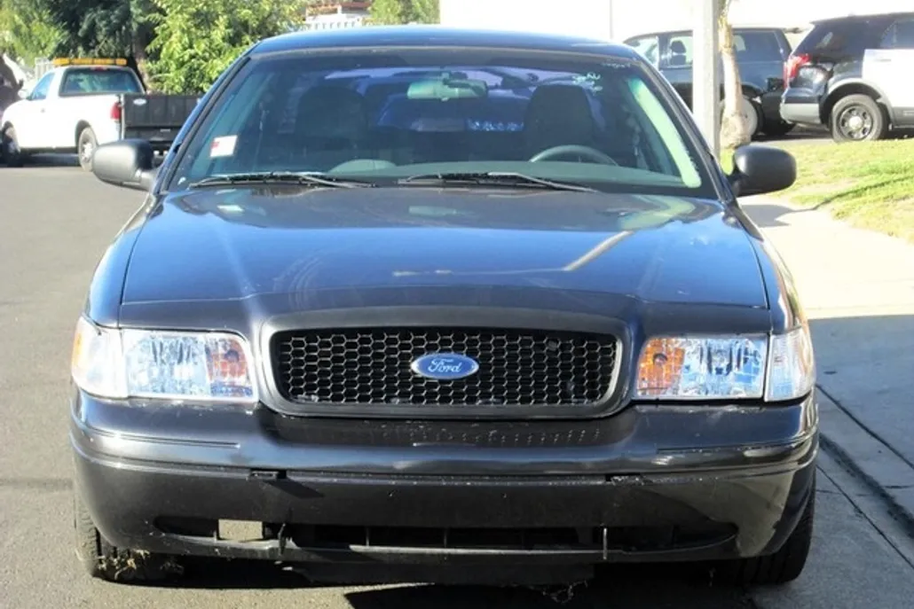 2010 Ford Crown Victoria Police Interceptor photo 1